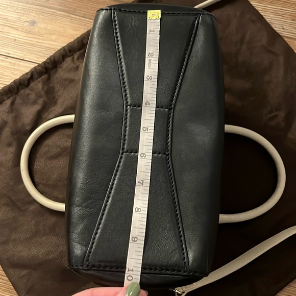 Kate Spade Crossbody Satchel purse - black and tan - Picture 8 of 8